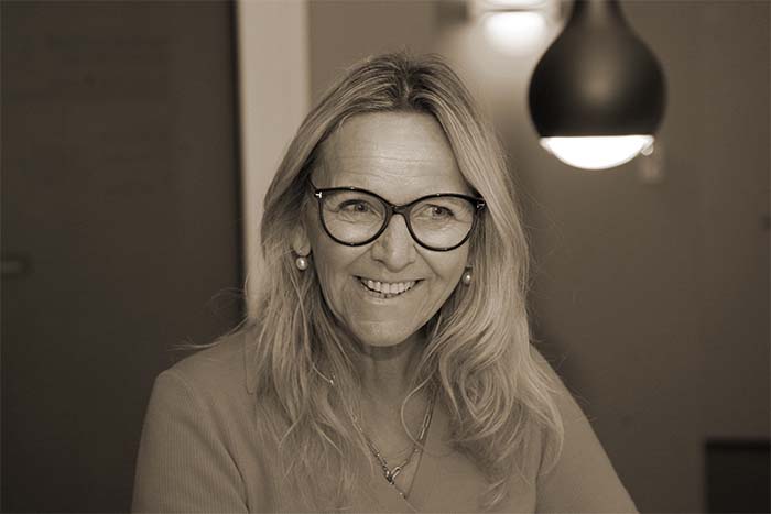 Pia Surminski - practice management